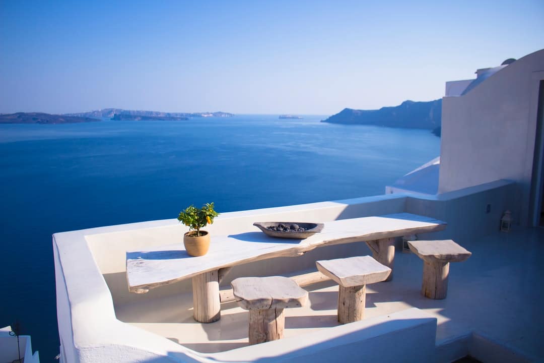 How to avoid tourist scams in Mykonos Greece