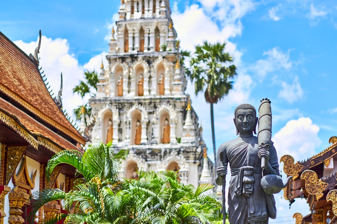 How to get the best hotel prices in Betong Thailand