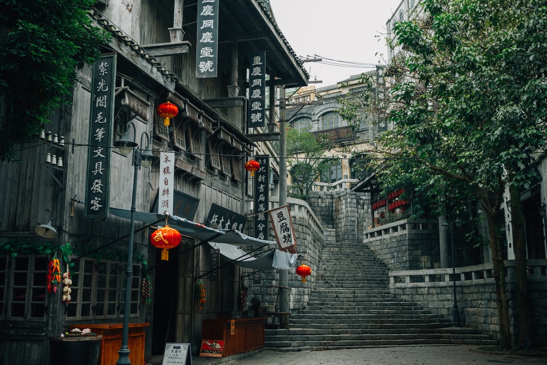 How to avoid tourist scams in Linhai China