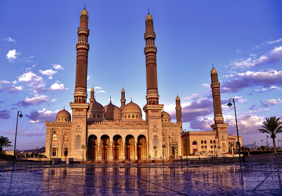 How to get the best car rental deal in Sanaa Yemen